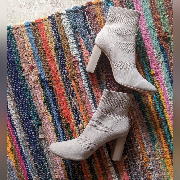 sleek taupe heels - Picture 3 of 6